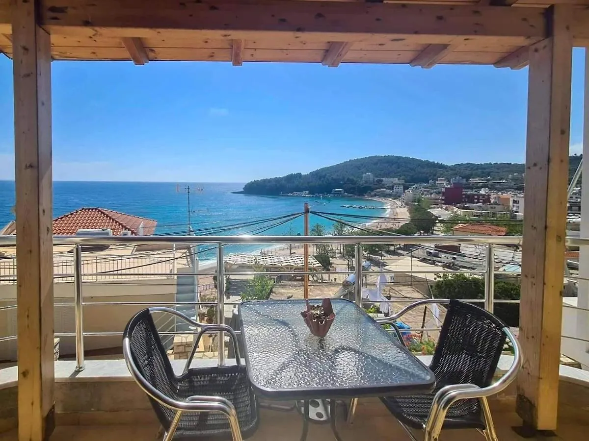 Dina'S Apartment Himare Albania